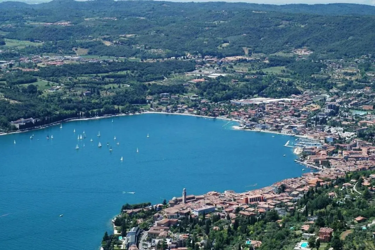 Villa Donne Del Lago Ele Salo 0*,
